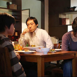 映画『トウキョウソナタ』の解説(ネタバレ有)食べることは生きる